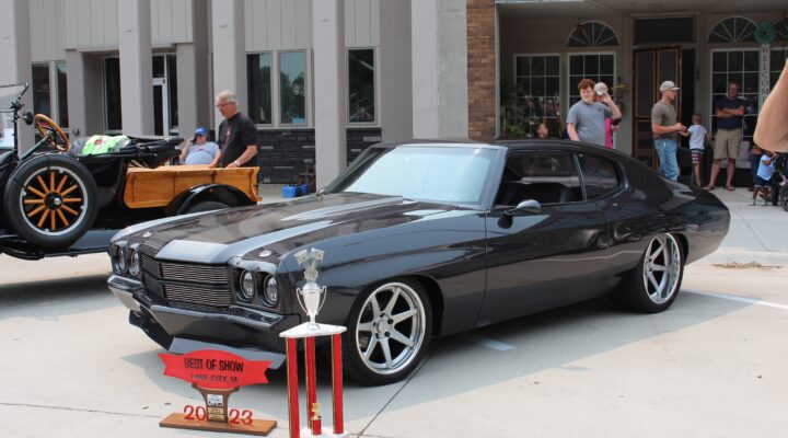 Lake city, Iowa car show